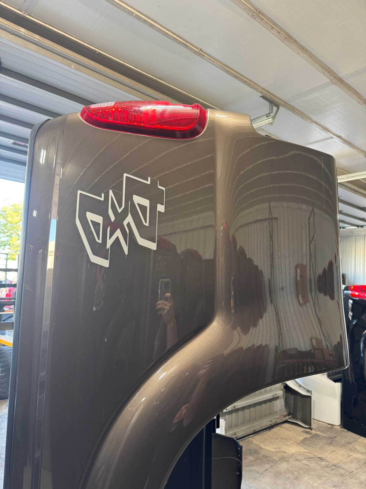 NEW TAKE OFF 8ft bed assembly single rear wheel - Image 13