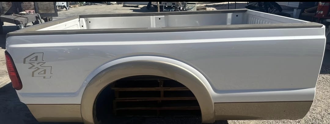 11-16 Ford Super Duty Long Bed 8’ King Ranch F250 F350 - Image 9