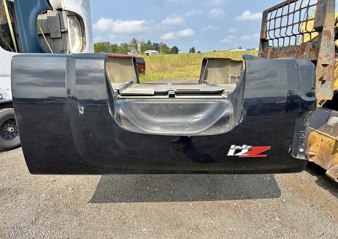 Rust free 07-13 Chevy Silverado 6.5ft bed.