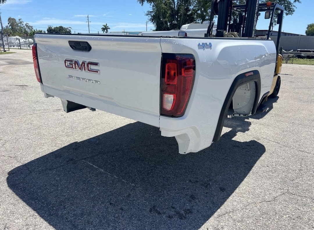2025-2020 GMC Sierra2500 Size 6’6 Brand New