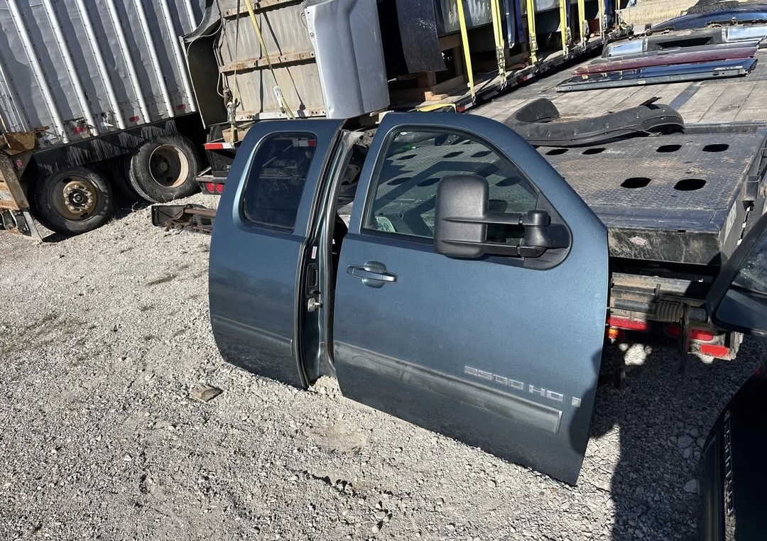Chevy Silverado/Gmc Sierra Doors - Image 4