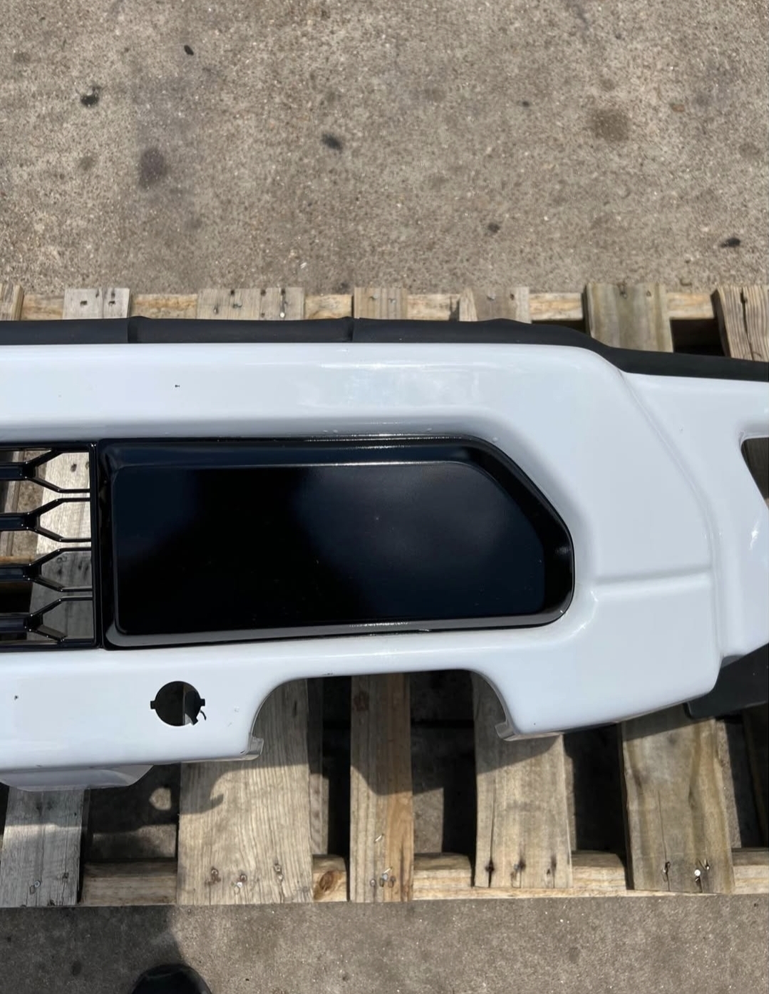 21- 23 Ford F150 Front Bumper - Image 11