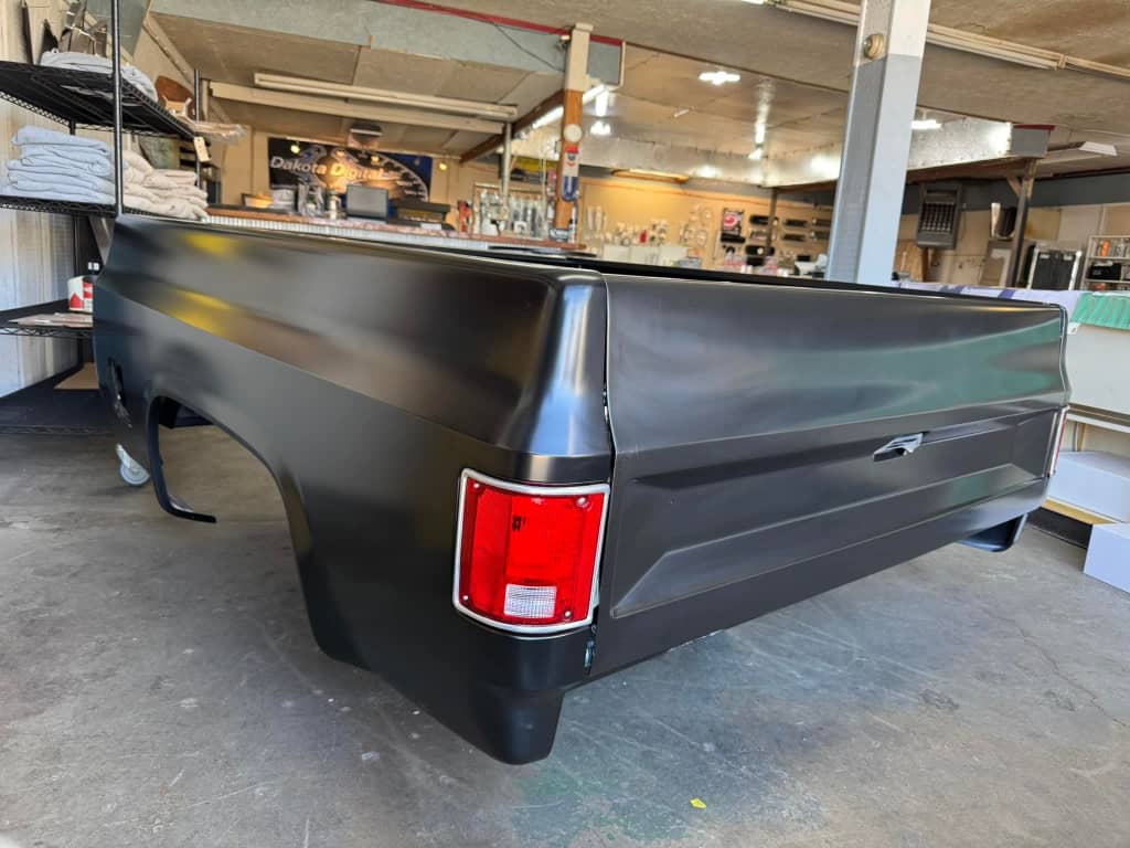 1981–1987 Chevy Squarebody Short Bed Fleetside Complete Kit - 6.5ft OEM-Style Bed - Image 3