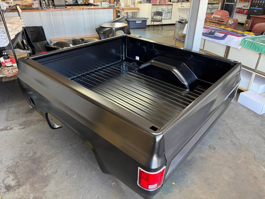 1981–1987 Chevy Squarebody Short Bed Fleetside Complete Kit - 6.5ft OEM-Style Bed - Image 5