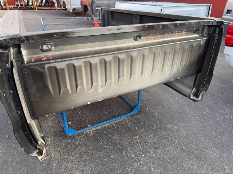 2014–2018 GMC Sierra 3500HD Denali 8-Foot Dually Bed - OEM Black DRW Long Bed - Image 8
