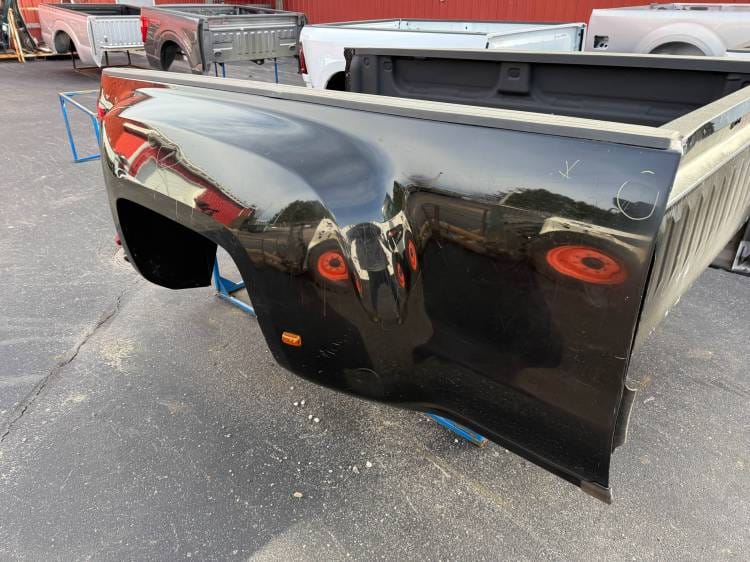 2014–2018 GMC Sierra 3500HD Denali 8-Foot Dually Bed - OEM Black DRW Long Bed - Image 3