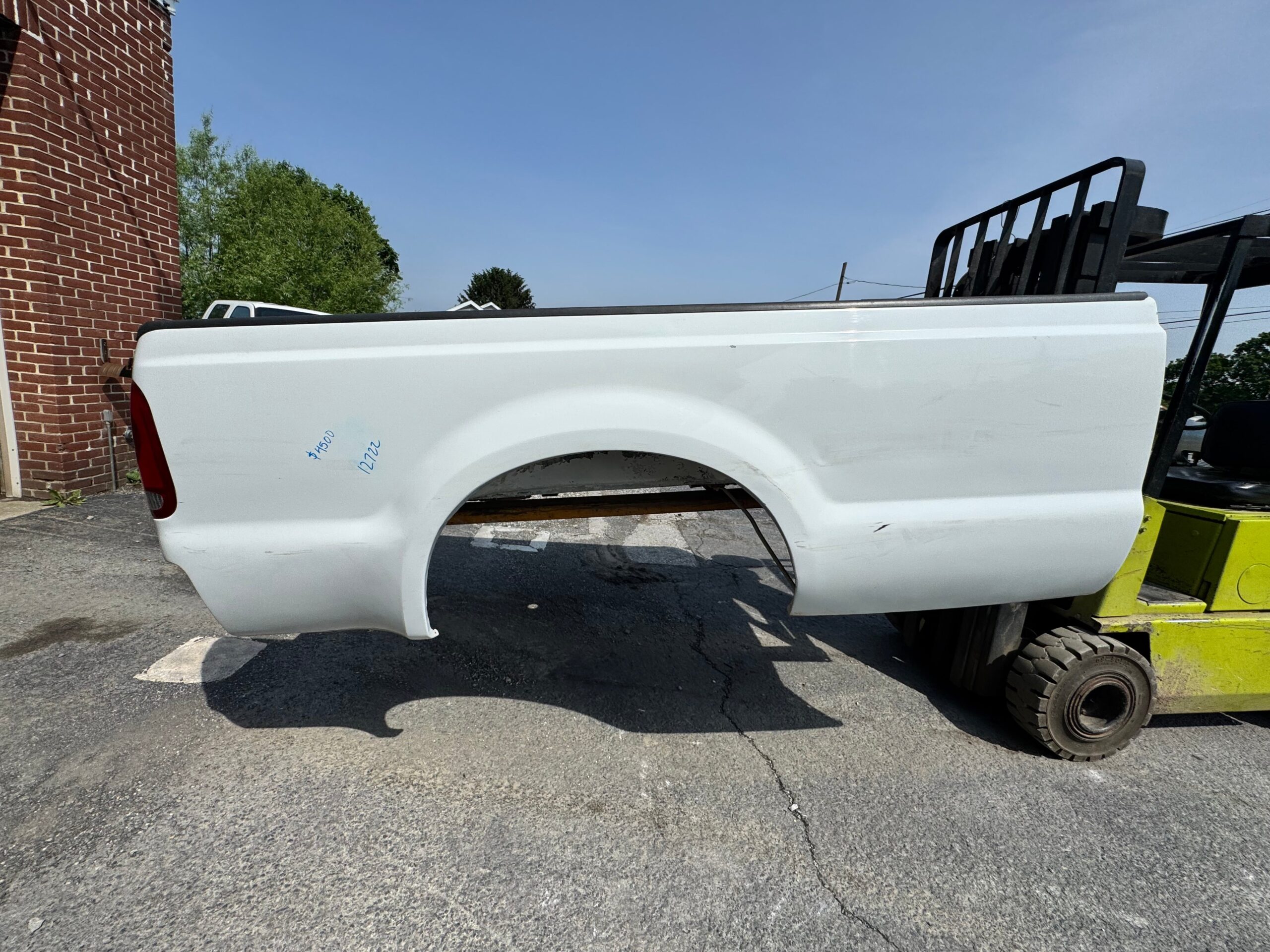 99-10 Superduty 8’ bed #12722 - product photo 2
