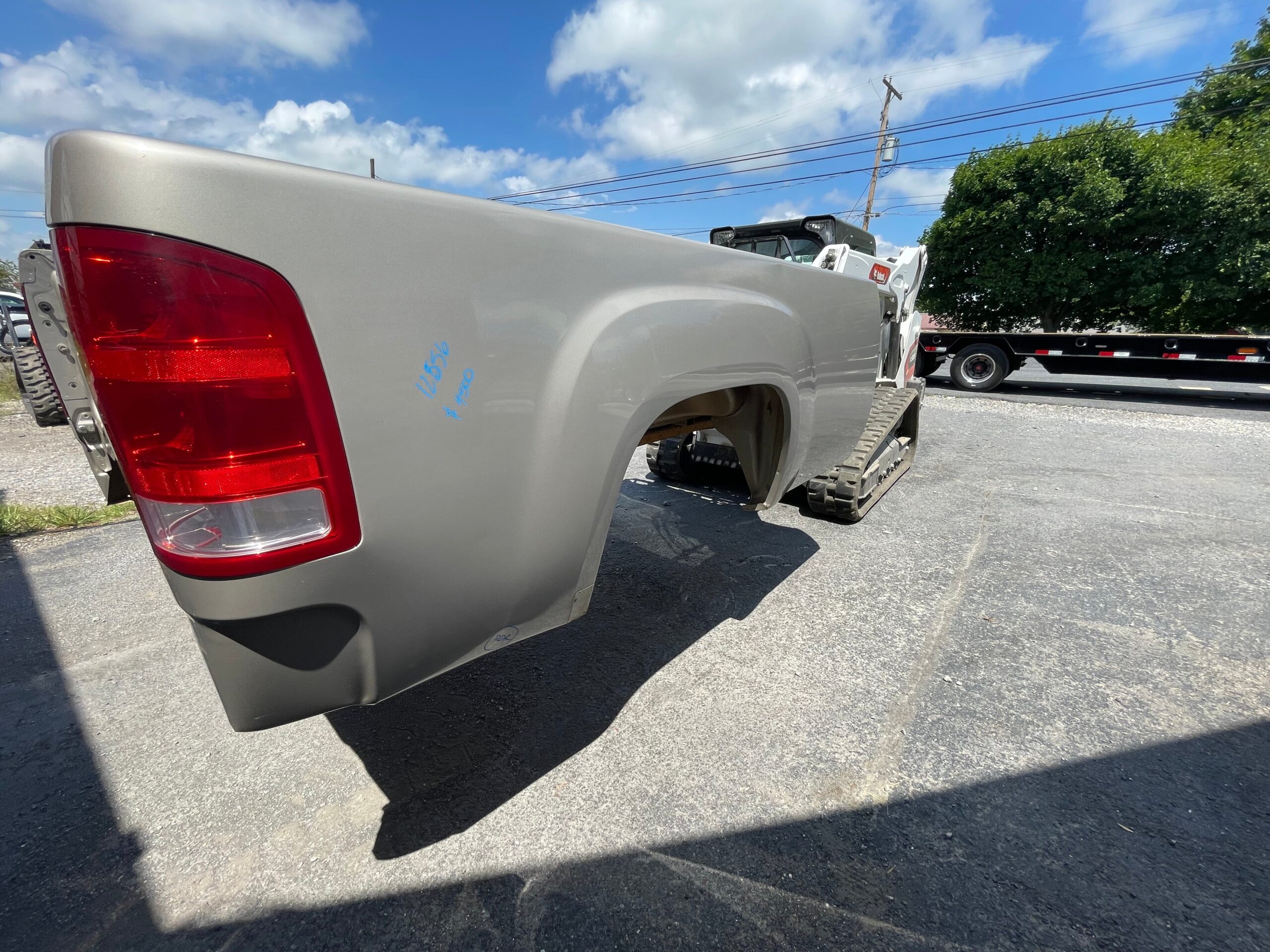 2007-2014 GMC sierra 8’ bed #12556 - product photo 11