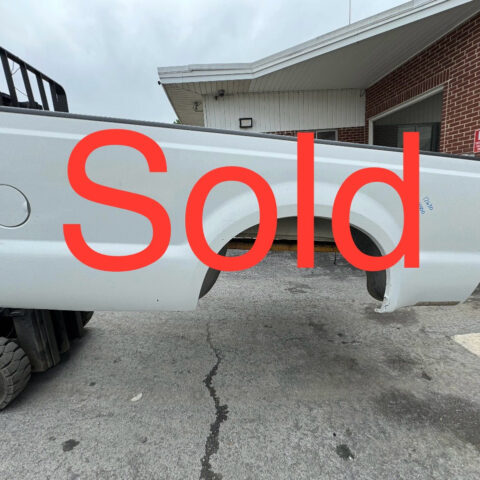 1999-2010 Superduty 8’ bed Oxford white #12630 - product photo 1